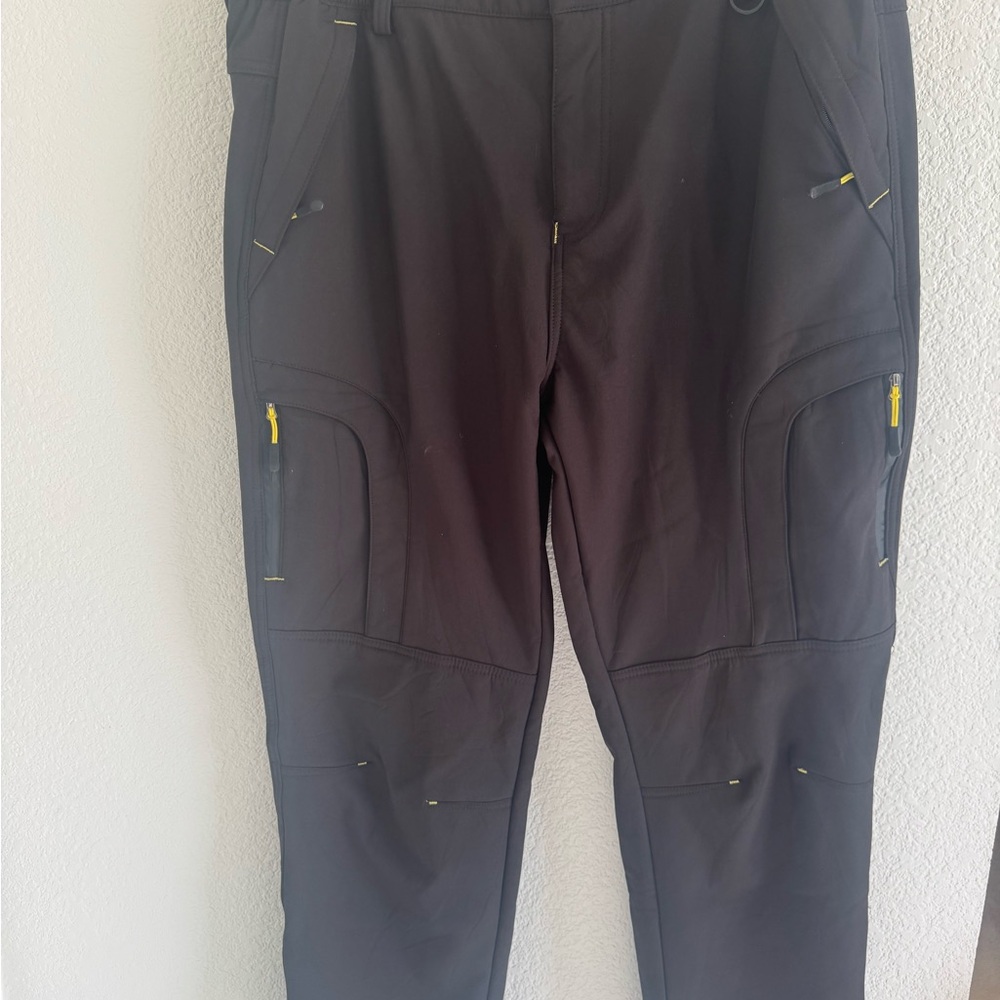 Source Unknown Men's Dark Cargo Pants